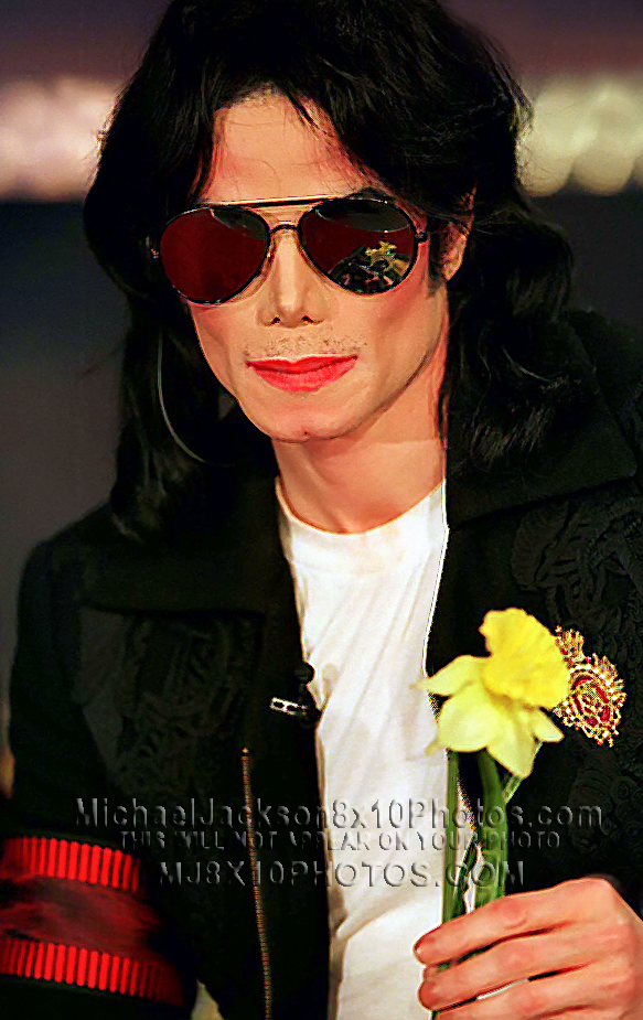 MICHAEL JACKSON 1999 on GERMAN TV (3) RARE 8x10 PHOTOS