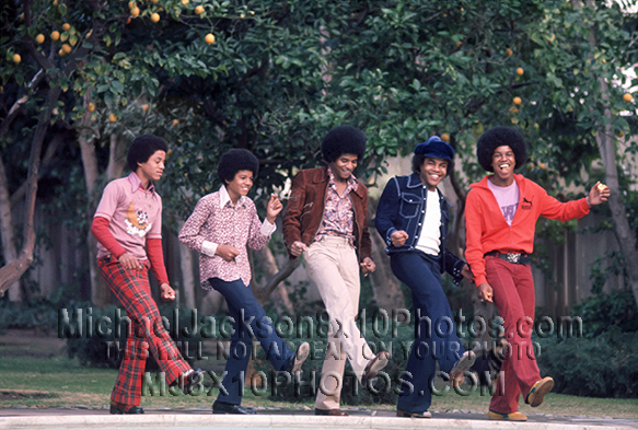 MICHAEL JACKSON  AGE11 with BROTHERS (3) RARE 8x10 PHOTOS