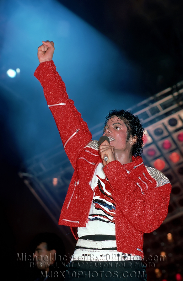 MICHAEL JACKSON BADTOUR SEQUIN BEATIT (3) RARE 8x10 PHOTOS