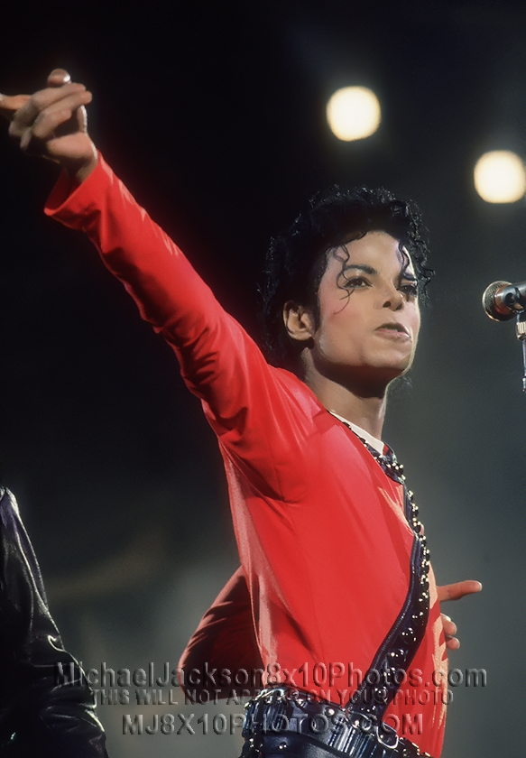 MICHAEL JACKSON  BAD TOUR UPCLOSE (3) RARE 8x10 PHOTOS