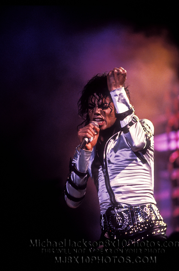 MICHAEL JACKSON BAD TOUR XPRESSIONS (3) RARE 8x10 PHOTOS