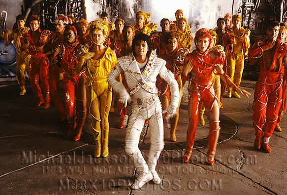 MICHAEL JACKSON CAPTAIN EO ONnOFFSET (3) RARE 8x10 PHOTOS