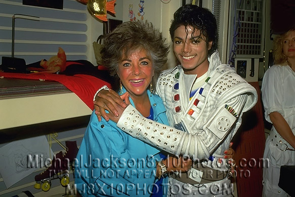 MICHAEL JACKSON  CAPTAIN EO with LIZ (3) RARE 8x10 PHOTOS