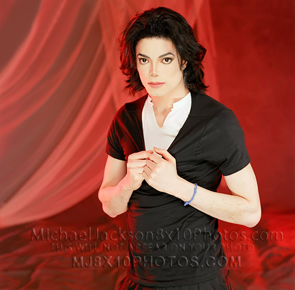 MICHAEL JACKSON  EARTH SONG SHOOT (3) RARE 8x10 PHOTOS