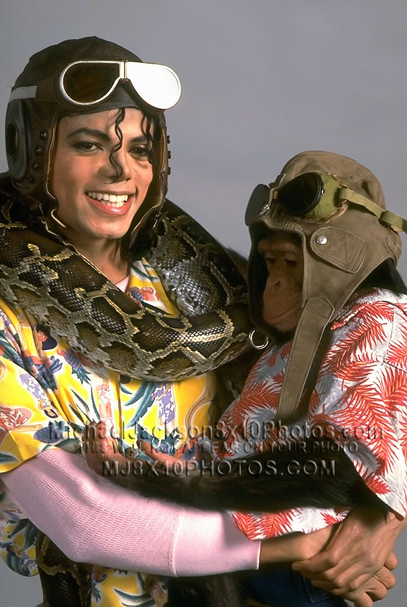 MICHAEL JACKSON  LEAVEMEALONE wBUBBLES (4) RARE 8x10 PHOTOS