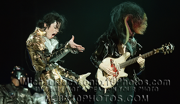 MICHAEL JACKSON  MJ KICKIN THE GUITAR (3) RARE 8x10 PHOTOS