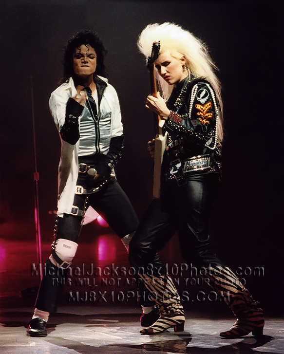 MICHAEL JACKSON  MJ KICKIN THE GUITAR (3) RARE 8x10 PHOTOS