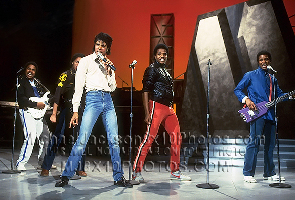 MICHAEL JACKSON  MOTOWN 25 REHEARSALS (3) RARE 8x10 PHOTOS