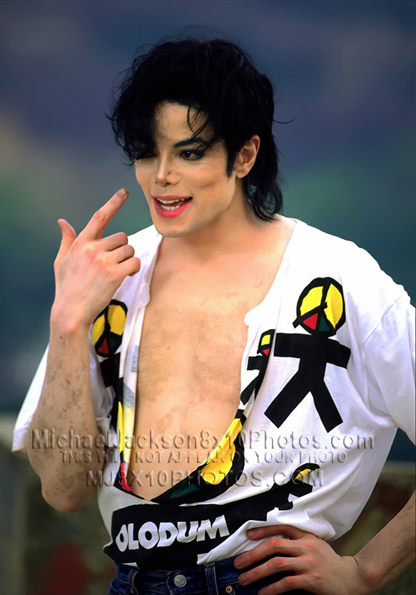 MICHAEL JACKSON  OLODUM SHOOT (2) RARE 8x10 PHOTOS