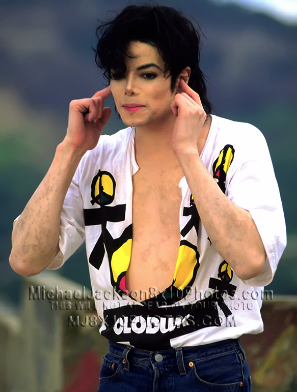 MICHAEL JACKSON  OLODUM SHOOT (2) RARE 8x10 PHOTOS