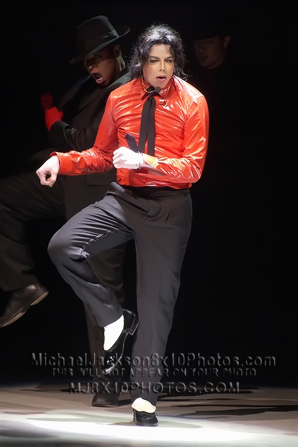 MICHAEL JACKSON  REDPLASTIC SHIRTSHOW (3) RARE 8x10 PHOTOS