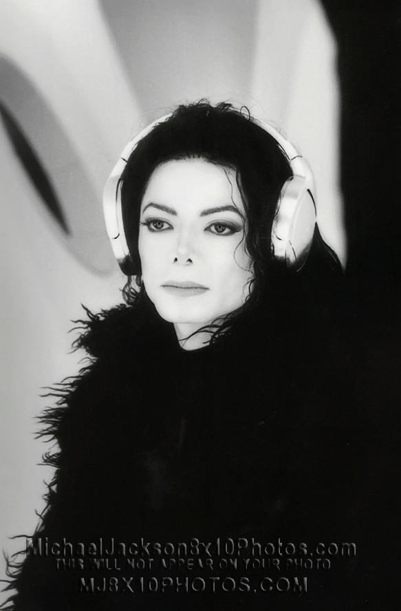 MICHAEL JACKSON  SCREAM wHEADPHONES 5 (3) RARE 8x10 PHOTOS