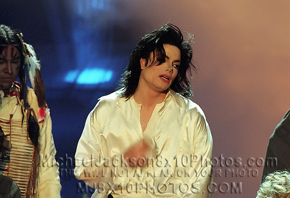 MICHAEL JACKSON  THE EARTH SONG STAGE12 (3) RARE 8x10 PHOTOS