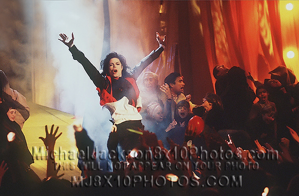 MICHAEL JACKSON  THE EARTH SONG STAGE13 (3) RARE 8x10 PHOTOS