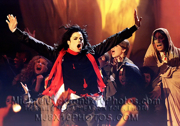 MICHAEL JACKSON  THE EARTH SONG STAGE4 (3) RARE 8x10 PHOTOS