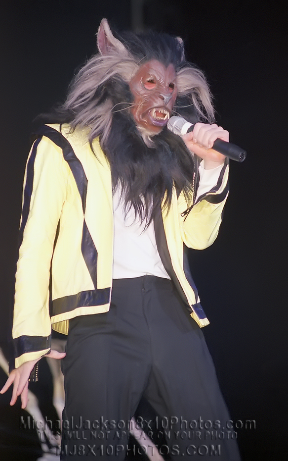 MICHAEL JACKSON THRILLER LIVE nYELLOW (3) RARE 8x10 PHOTOS