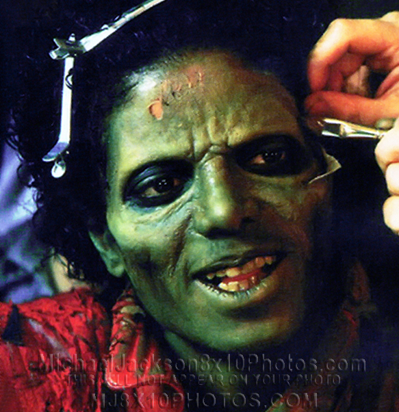 MICHAEL JACKSON  THRILLER MAKEUPCHAIR (1) RARE 8x10 PHOTO