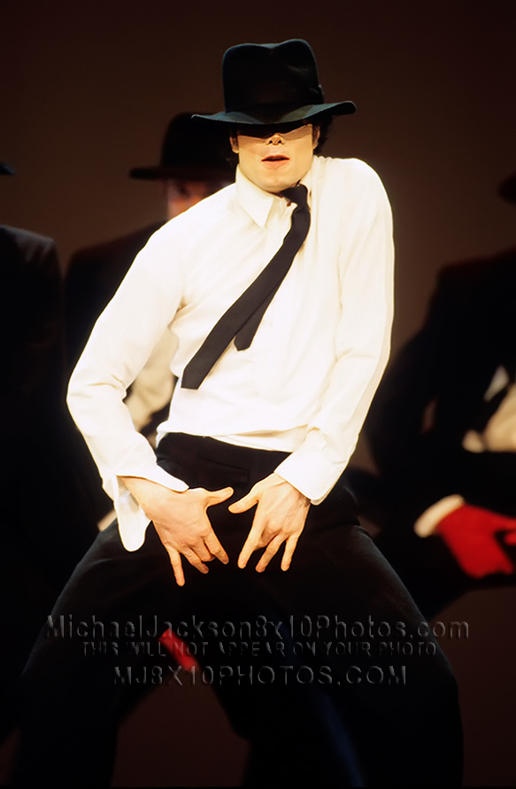 MICHAEL JACKSON  VMAAWARDS PERFORMANCE (3) RARE 8x10 PHOTOS