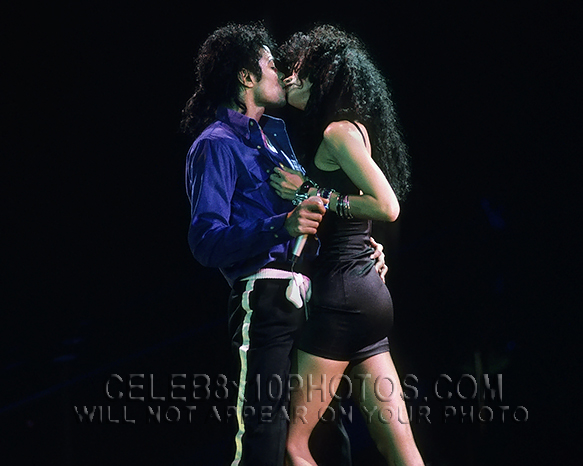 MICHAEL JACKSON  WAY YOU MAKE ME LIVE! (3) RARE 8x10 PHOTOS