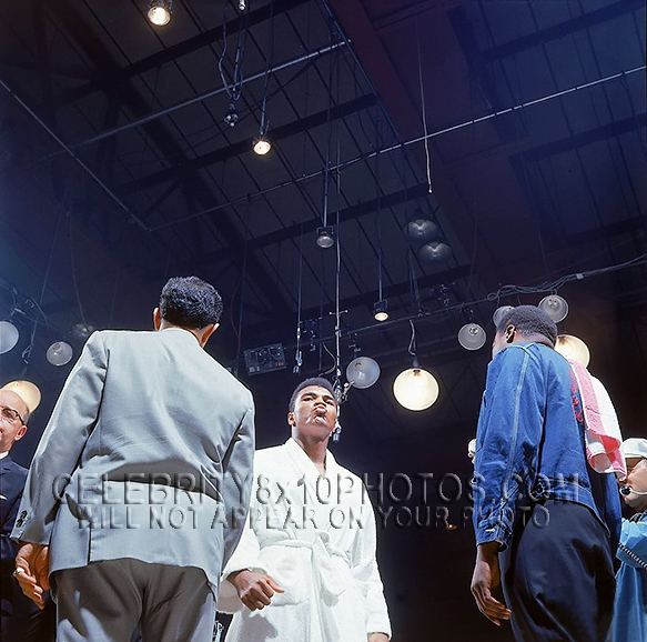 MUHAMMAD ALI 1965 BEATS SONNY LISTIN (4) RARE 8x10 PHOTOS