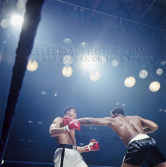 MUHAMMAD ALI 1965 SONNYLISTON FIGHT (3) RARE 8x10 PHOTOS