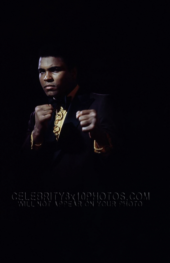 MUHAMMAD ALI 1971 CHAMP IN ATUX SHOOT (3) RARE 8x10 PHOTOS 